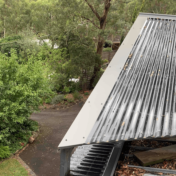 Do You Need Your Hail-Damaged Polycarbonate Roof Replaced?