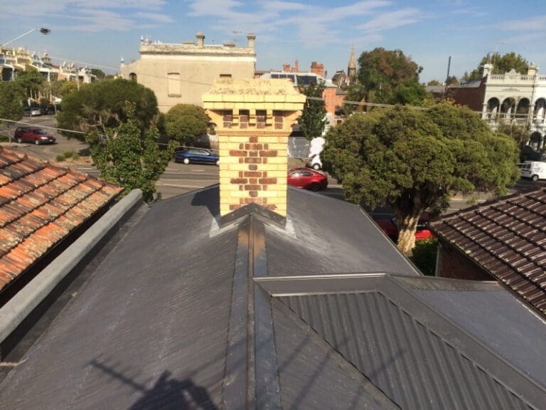 10823 Tile off tin on roof replacement - North Fitzroy